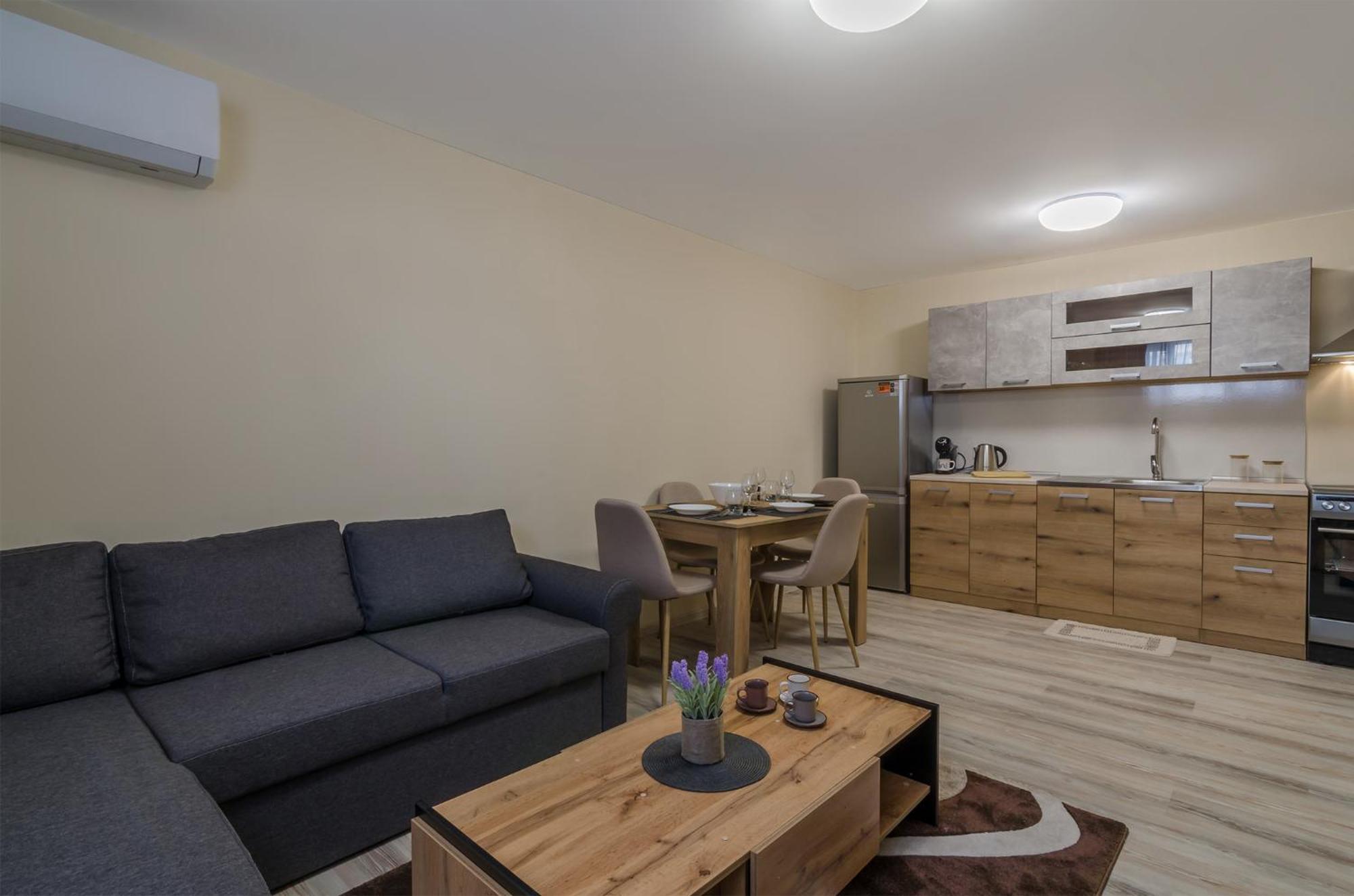 Appartamento Brizy Varna Esterno foto